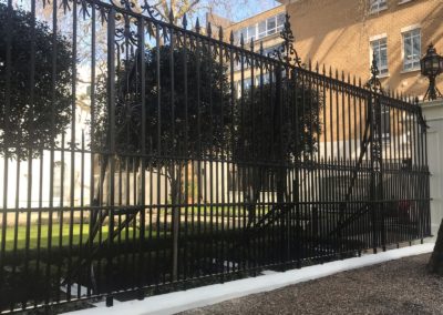 metal railings at saudi embassy side view