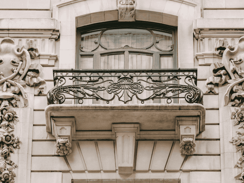 juliette balcony on old building